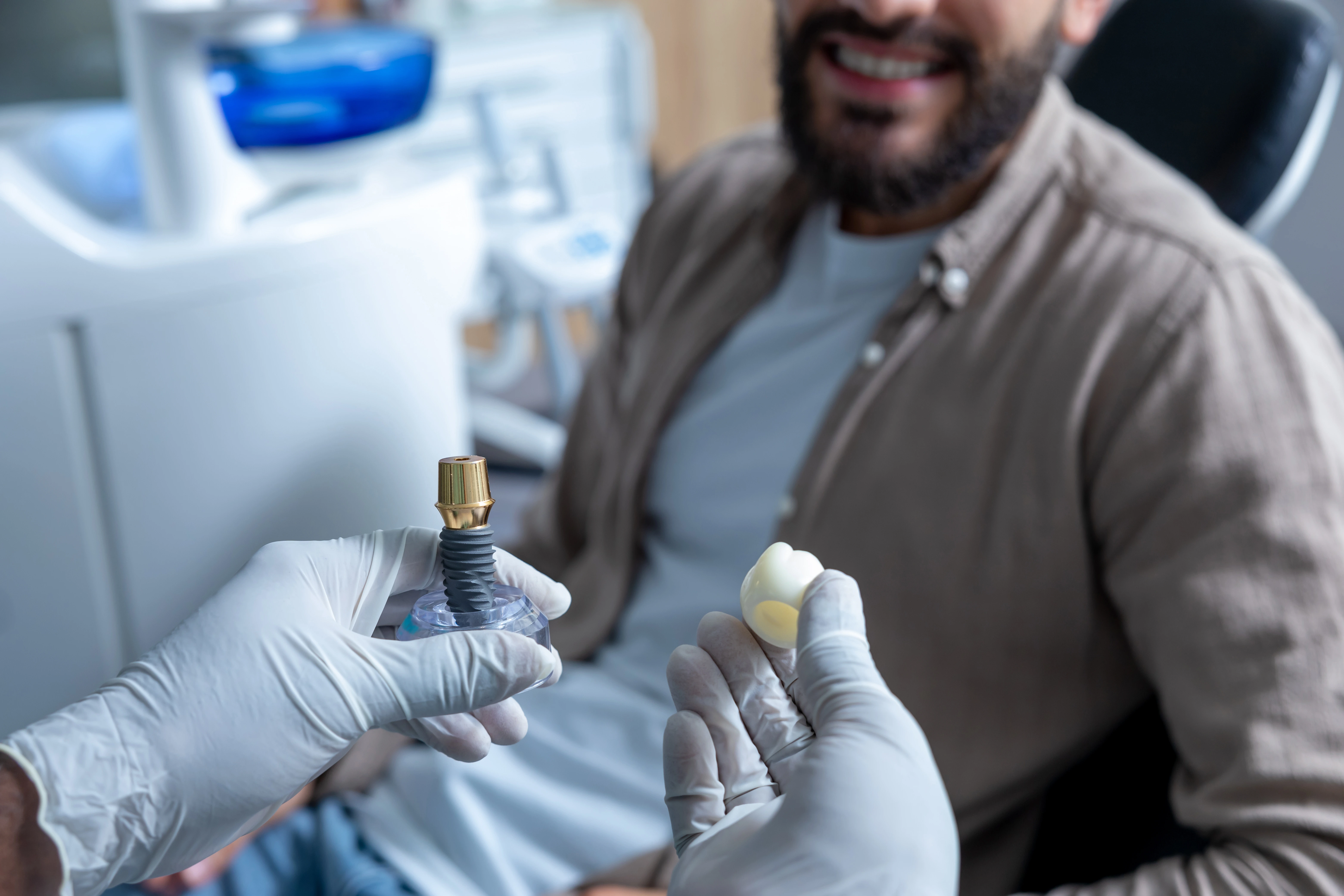 Miniimplantes dentales